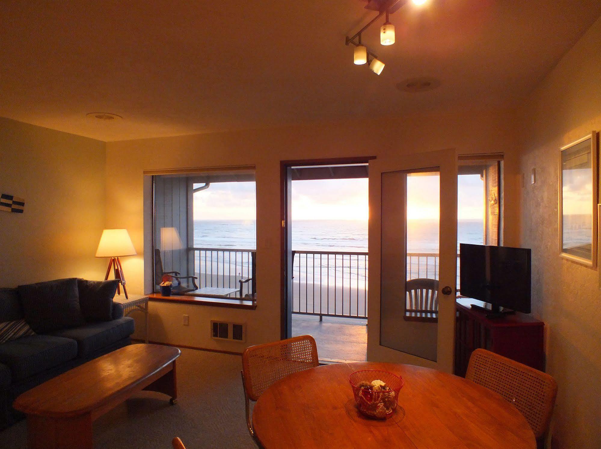 Nye Beach Cottages Newport Tower Eksteriør billede